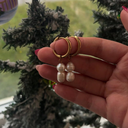 Mira Pearl Earrings - Gold